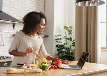 Unilever Food Solutions tem plataforma gratuita com cursos para chefs de cozinha brasileiros