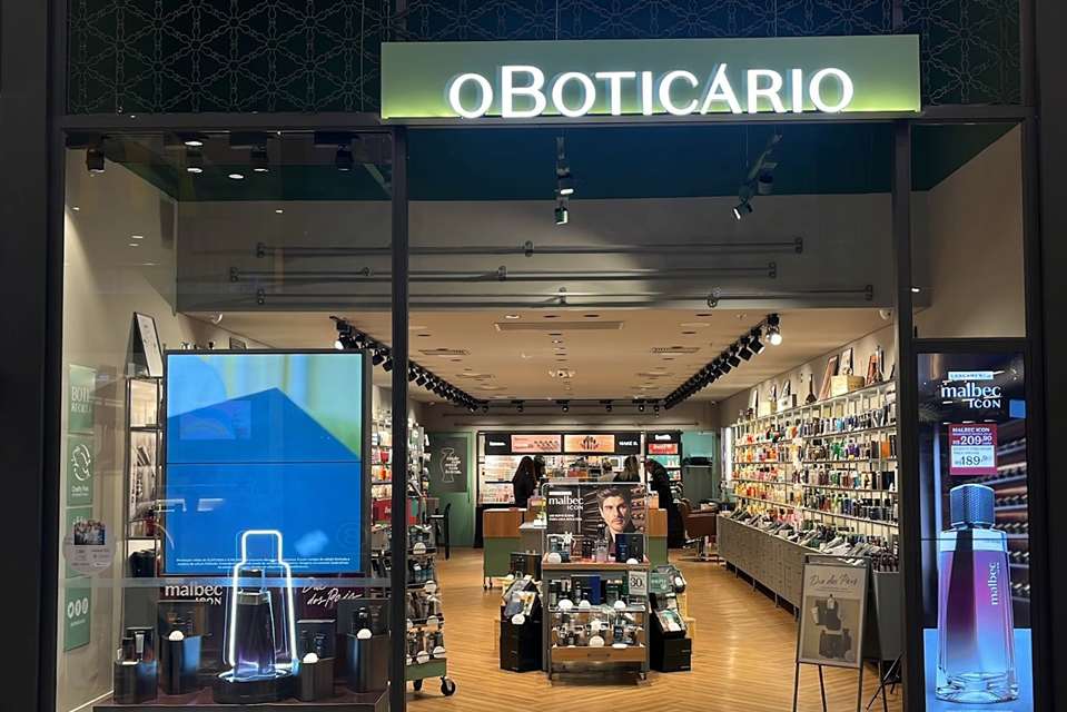 Cacau Show, O Boticário, Market4u e outras grandes redes: quanto custa abrir uma franquia?