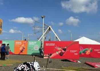 Coca-Cola e Fanta promovem ciclo das garrafas retornáveis em ativação na Bahia