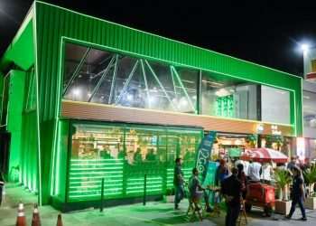 Heineken decora loja Shell Select em ação de lojas emblemáticas no Rio de Janeiro