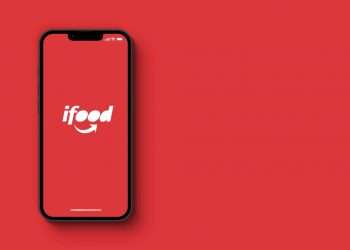 iFood leva experiência de fazer mercado online em caminhão personalizado