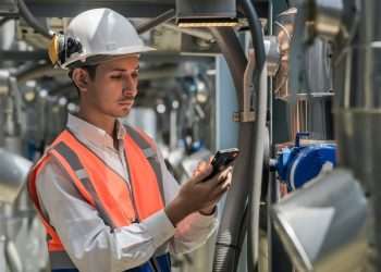 Indústria de transformação continua em patamar superior ao de 2023