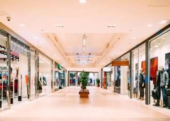 Com quem concorrem, realmente, os shoppings brasileiros?