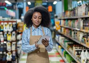 Vendas nominais no varejo devem crescer entre outubro e dezembro, segundo projeção