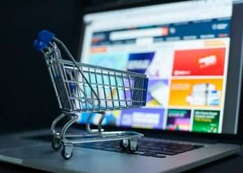 Vendas no e-commerce brasileiro crescem 286,7% de 2016 a 2023
