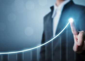 Pesquisa revela que 55% dos operadores de foodservice tiveram faturamento maior em 2024