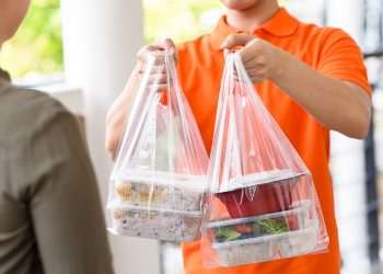 Justiça reconheceu vínculo entre motoristas e aplicativo em 2% dos casos, diz presidente do TST