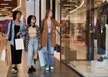 Como andam as vendas nos shoppings do País?