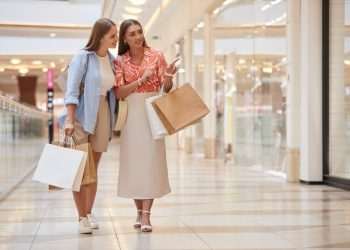 O que os shoppings podem esperar de 2025: três certezas e uma dúvida