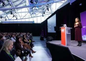 Quais as principais previsões em relação ao consumidor para os próximos anos?