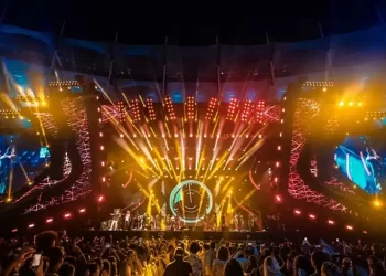 TIM vai testar dispositivo que bloqueia celulares perdidos no Festival de Verão Salvador