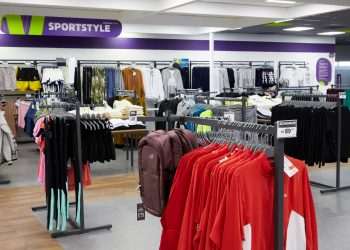 Netshoes aposta no varejo físico e inaugura primeiro outlet em São Paulo