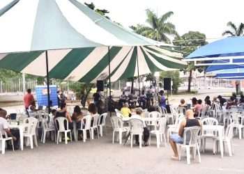 Prezunic realiza evento de aquecimento para o Carnaval em cinco unidades
