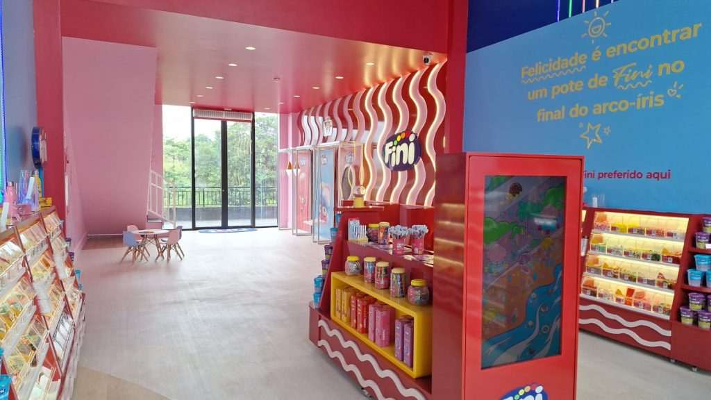 Fini inaugura sua maior franquia no Brasil em shopping de Goiás