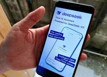 Parlamentares dos EUA querem proibir DeepSeek em dispositivos governamentais