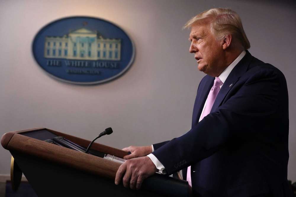 Tarifas recíprocas do governo Trump geram preocupações no setor varejista