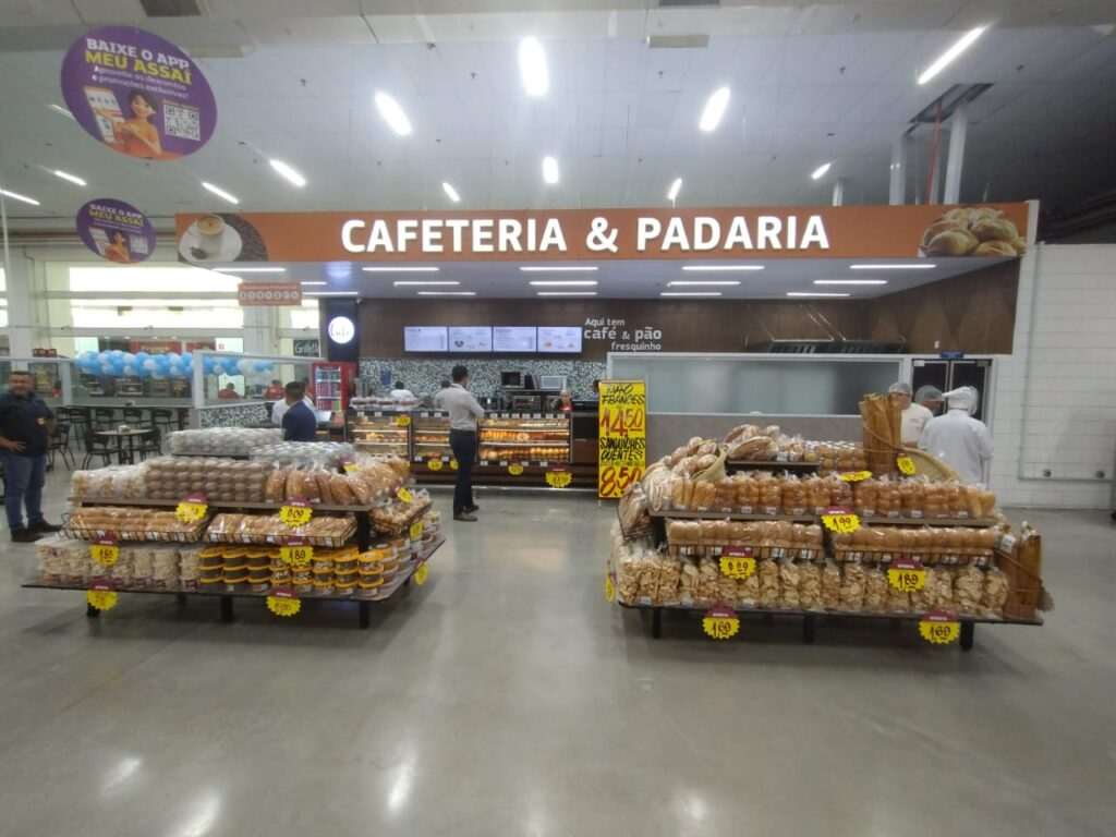 Assaí fecha o 1º tri de 2025 com a implementação de mais de 700 serviços em suas lojas