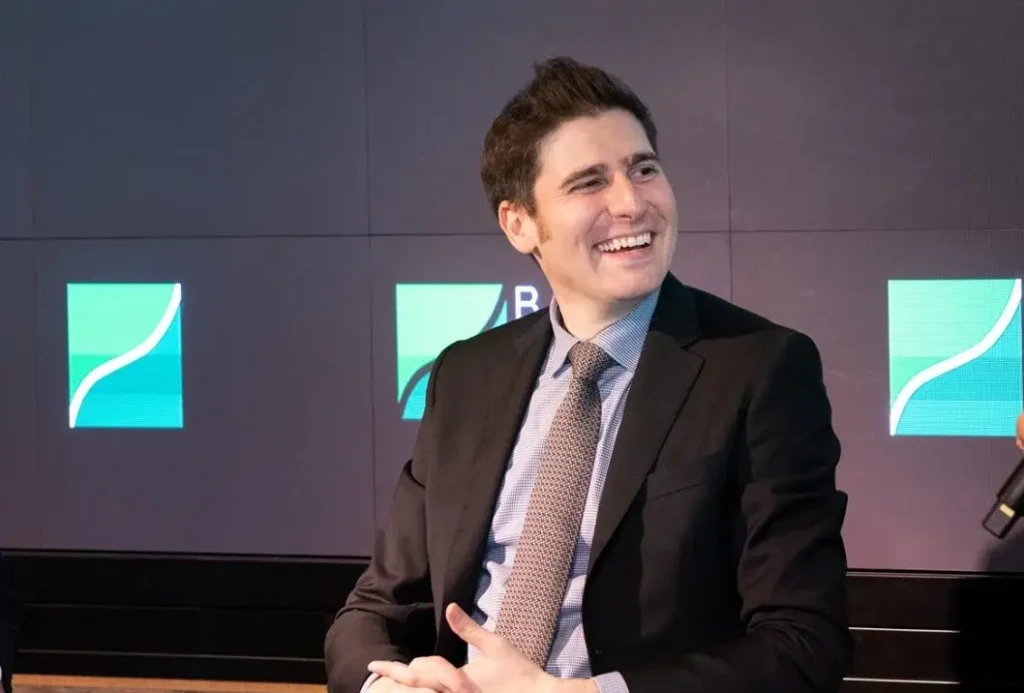 Cofundador do Facebook, Eduardo Saverin é o mais rico do Brasil, com fortuna de US$ 34,5 bi