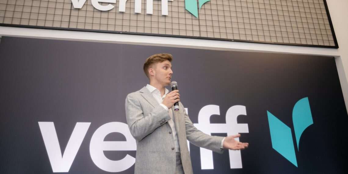 Unicórnio estoniano Veriff investe no Brasil e abre hub tecnológico na Avenida Paulista