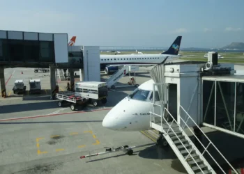 Petrobras reduz preço do querosene de aviação em 7,9%