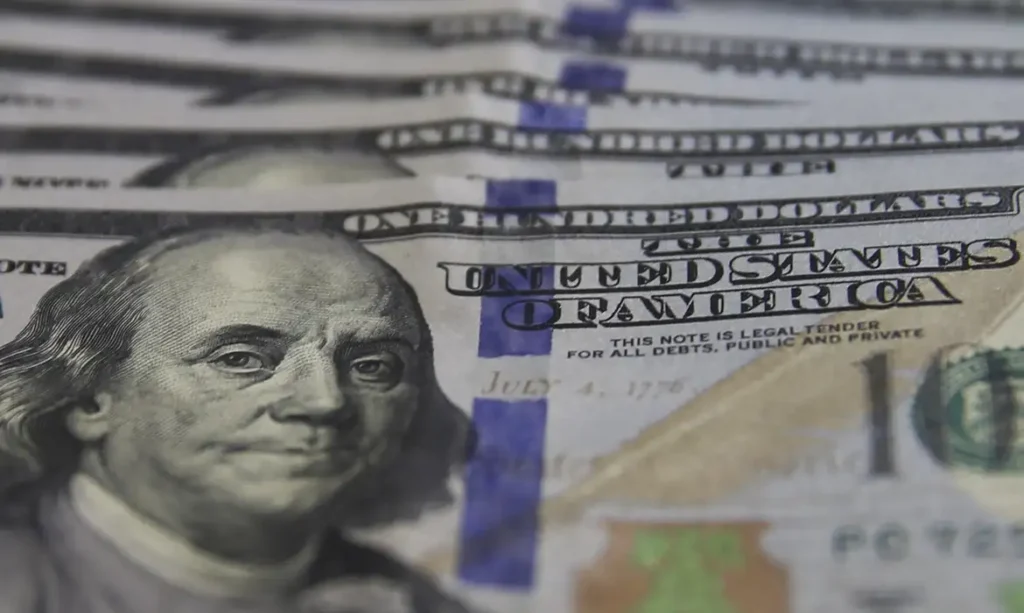 dólar