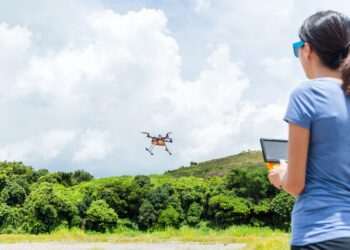 O que o Brasil mais comprou em 2024? Drones no Norte, moda no Centro-Oeste e produtos pets em São Paulo