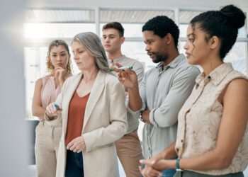 O valor da inteligência emocional, social e ambiental nas empresas varejistas