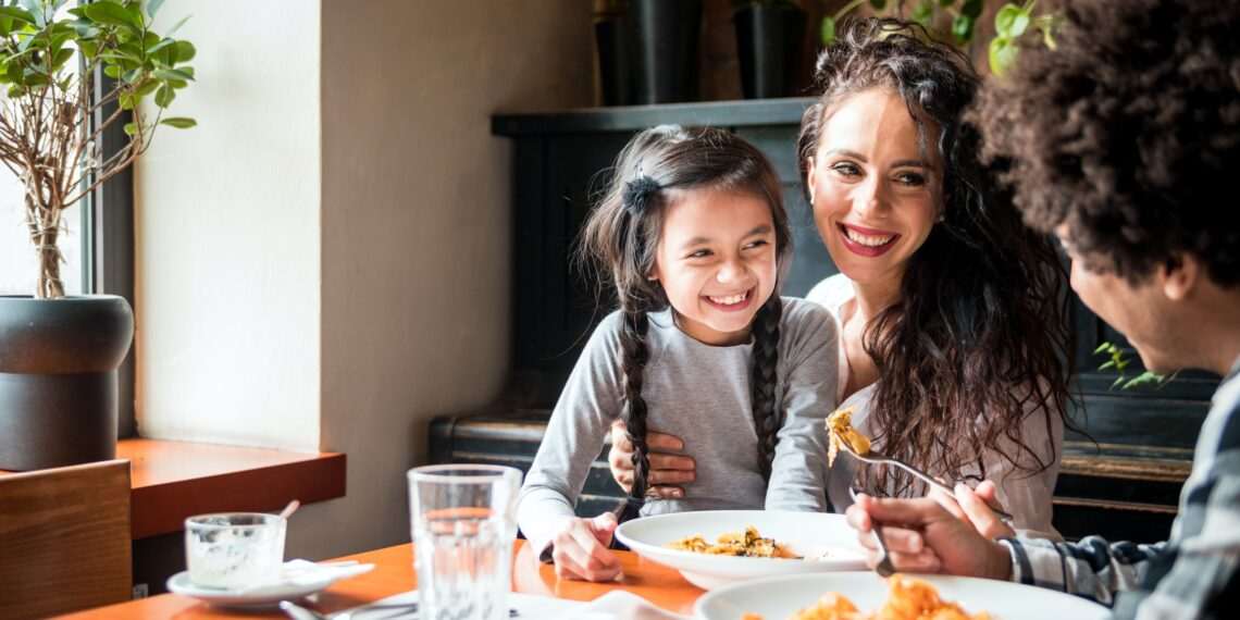 Dia das Mães: Maioria dos bares e restaurantes espera alta de até 20% no faturamento