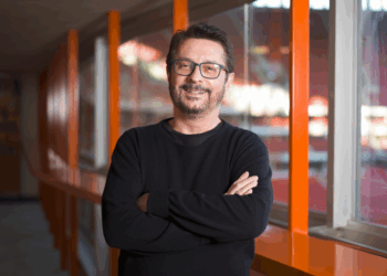 Adaptando-se aos gostos locais, Giraffas leva sabores brasileiros para o exterior