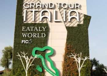Grand Tour Italia encanta ao unir comida italiana e experiências culturais
