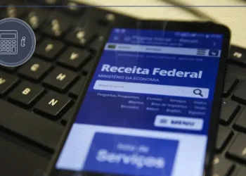 Receita paga nesta sexta maior lote de restituição do IR da história