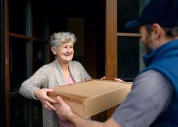 Ministro da Previdência anuncia parceria com Correios para consulta de descontos