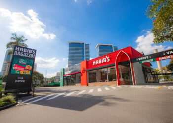 Grupo Habib's inaugura loja de 700 m² em Alphaville com conceito dual-branded