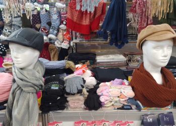 Feira Outlet das Malhas aquece o Carrefour Anchieta com moda de inverno