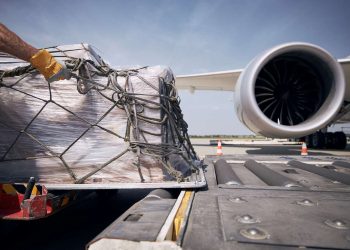 Empresa brasileira anuncia que vai projetar cabine do maior avião cargueiro do mundo