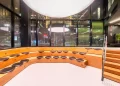 Flagship da XP em São Paulo transforma agência em hub de experiência