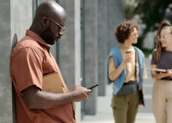 Google integra Rappi, iFood e Ingresse na busca para facilitar pedidos e delivery