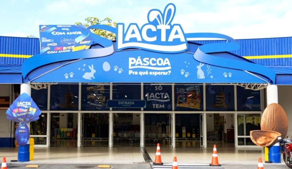 Assaí e Lacta usam retail media para elevar vendas e transformar lojas em canais de experiência