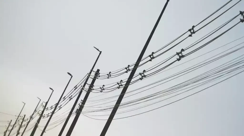 Aneel aprova redução tarifária média de 1,67% para consumidores da Light