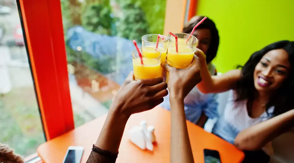 Consumo de bebidas alcoólicas fora de casa cai 34% no primeiro trimestre de 2025