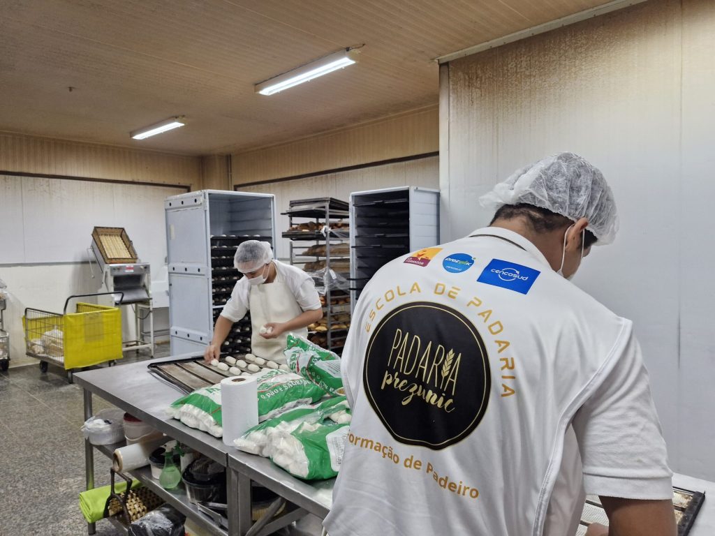 Prezunic lança Escola de Padaria, programa de capacitação para colaboradores