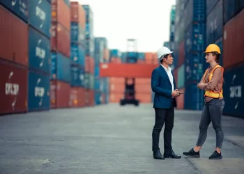 Balança comercial tem menor superávit para junho em 6 anos