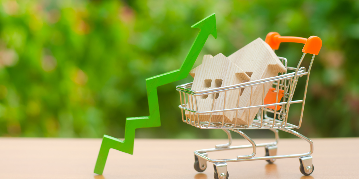 Inflação acima da meta e nova tarifa dos EUA elevam pressão sobre consumo