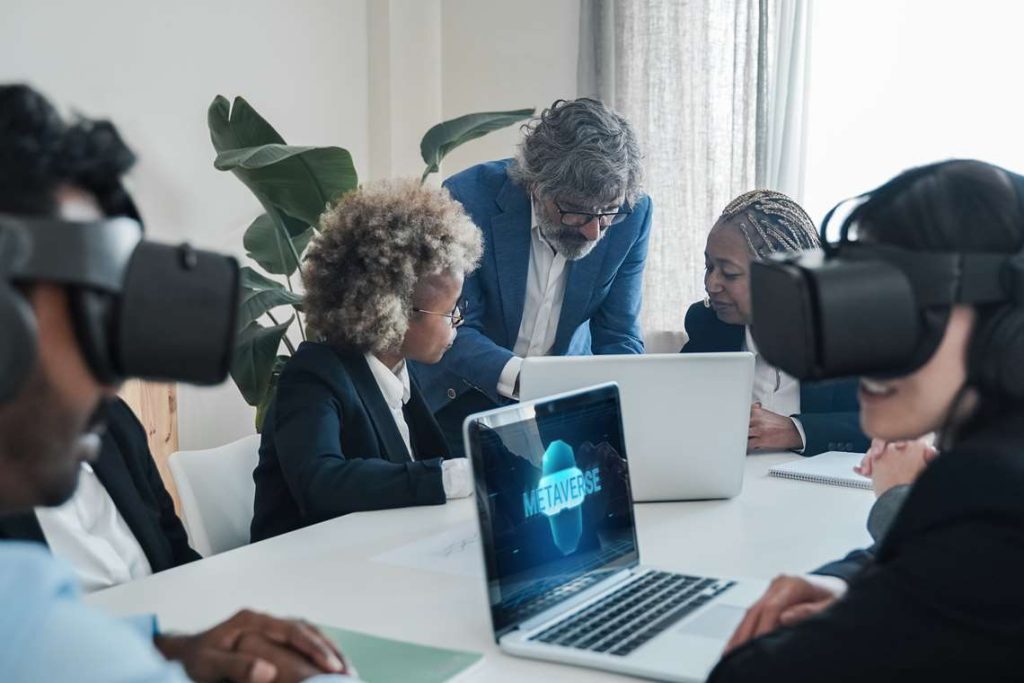CMN libera R$ 4,43 bilhões do FAT para investimentos em tecnologia