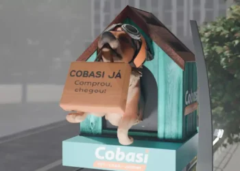 Cobasi promove ação no Méqui 1000, na Paulista, para divulgar serviço de entrega rápida